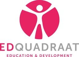 logo van EDQUADRAAT. Je ziet de titel met een roze rondje met daar een poppetje uit gesneden.